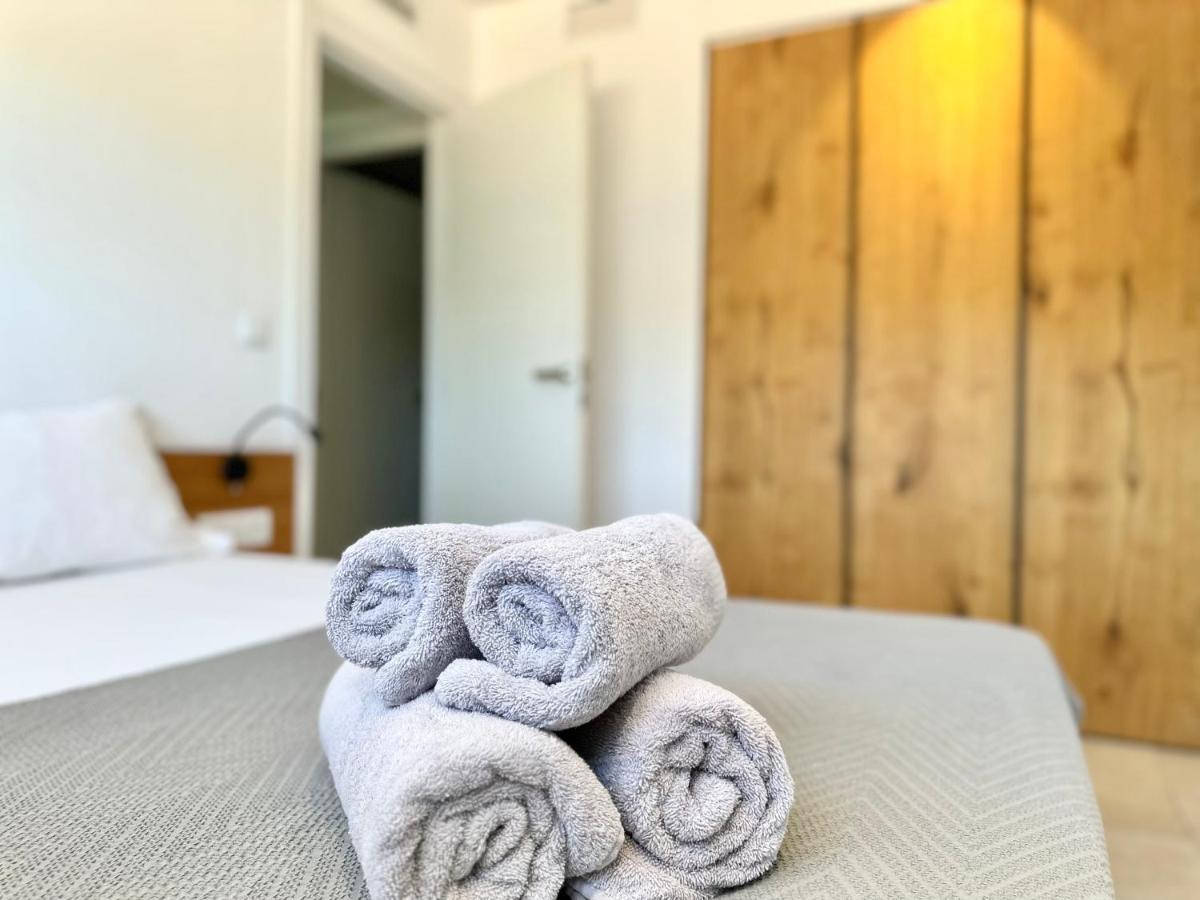 Cala Vadella Beachwalk Suites Esterno foto