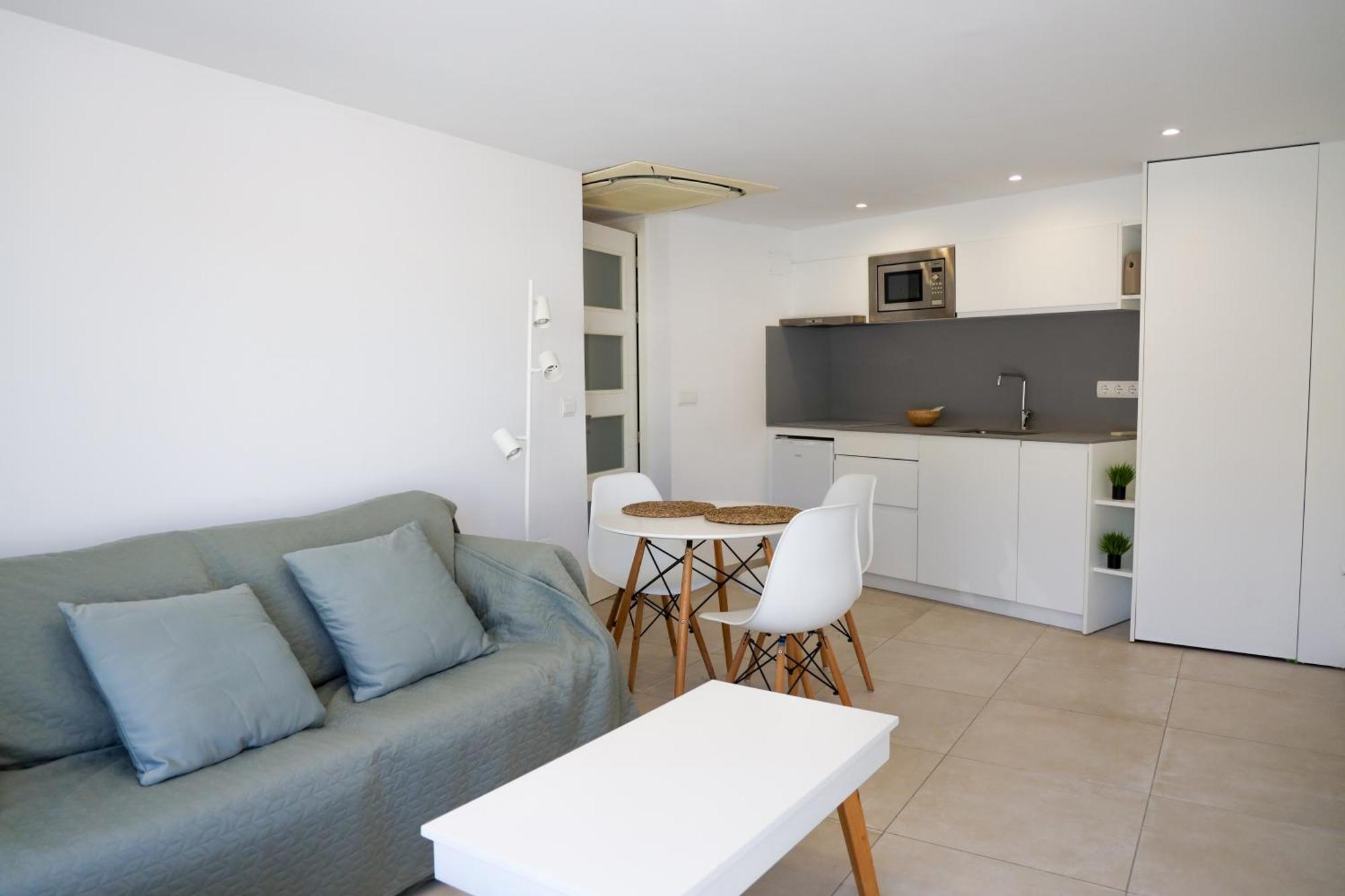 Cala Vadella Beachwalk Suites Esterno foto